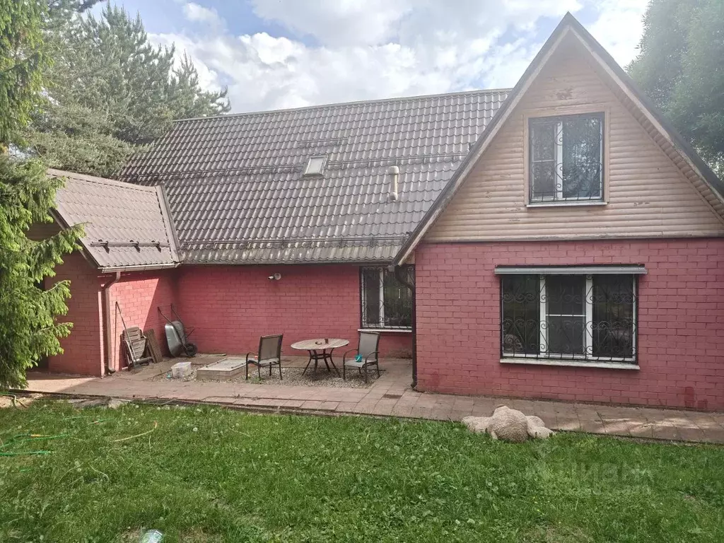 Дом в Московская область, Химки городской округ, д. Голиково туп. ... - Фото 0
