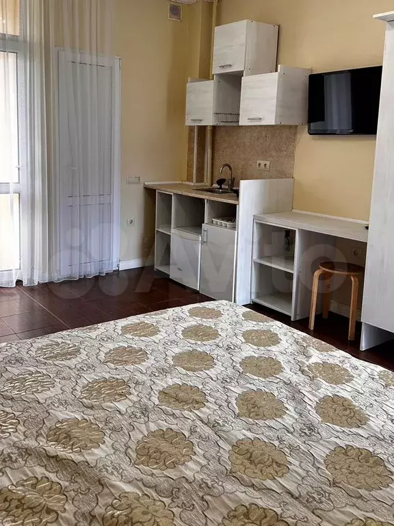 Комната 15 м в 1-к., 2/3 эт. - Фото 0