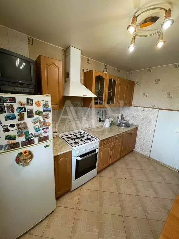 1-к. квартира, 40 м, 3/10 эт. - Фото 1