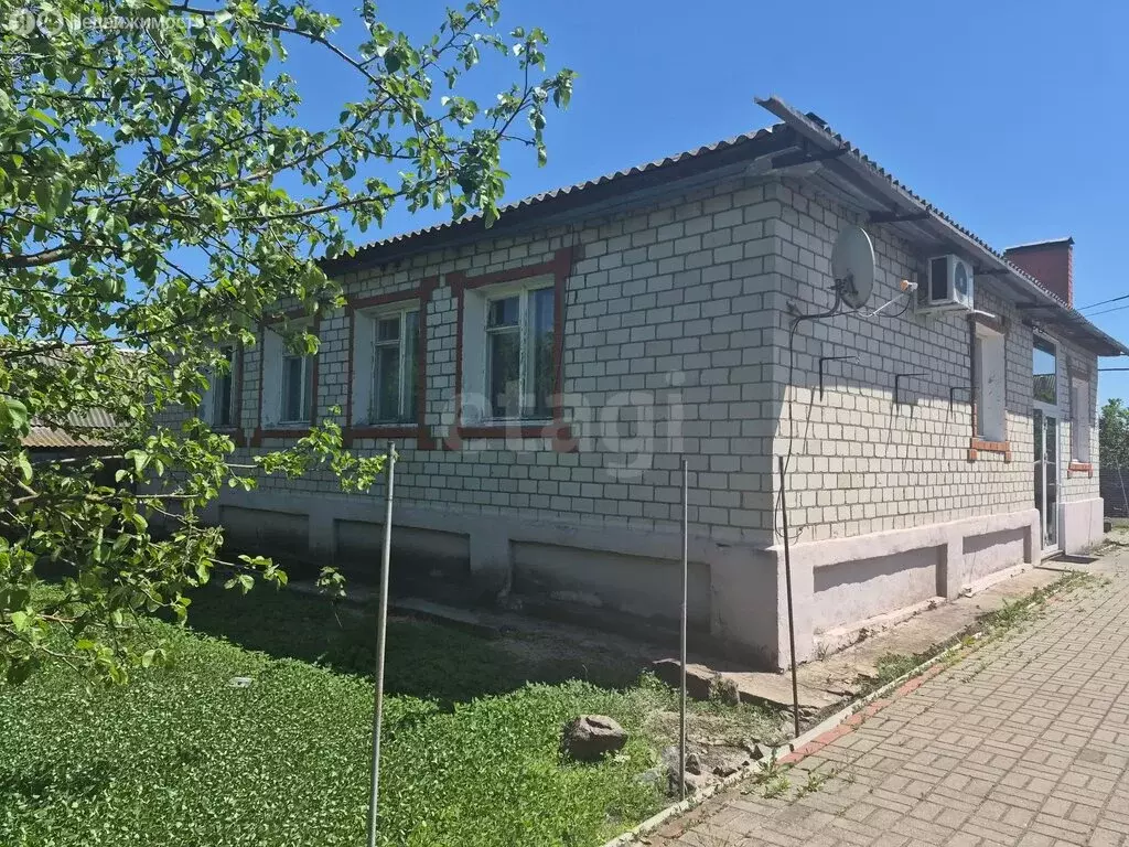 Дом в село Окуни, Молодёжная улица (109.9 м) - Фото 1