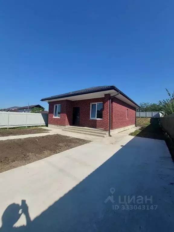 Дом в Адыгея, Тахтамукайский район, Козет аул Школьная ул. (100 м) - Фото 1