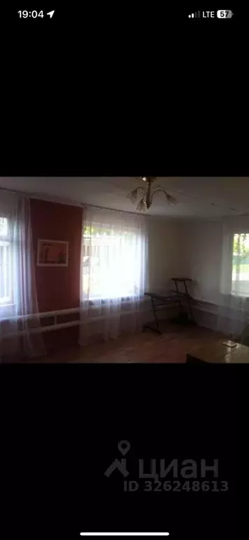 Дом в Свердловская область, Екатеринбург ул. Самолетная (50 м) - Фото 1