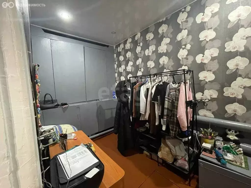 4-комнатная квартира: село Абатское, улица Чкалова, 43 (106 м) - Фото 2