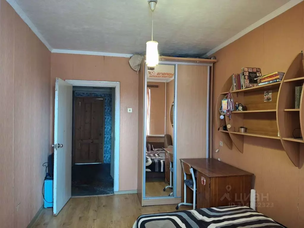 Комната Краснодарский край, Новороссийск ул. Исаева (11.5 м) - Фото 1