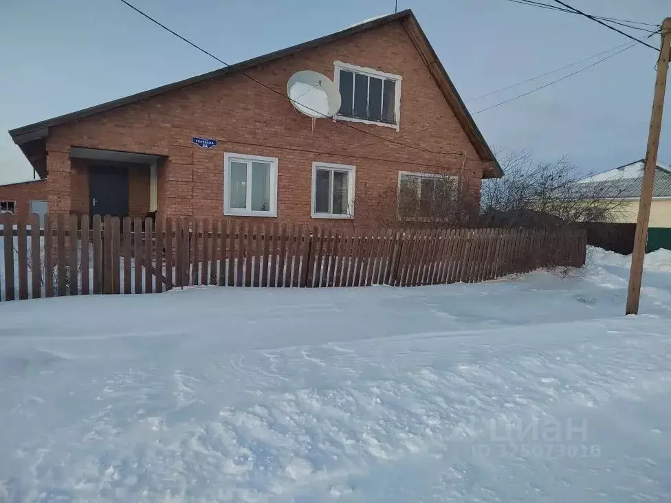 Дом в Омская область, Шербакуль рп ул. Гуртьева, 2 (97 м) - Фото 1