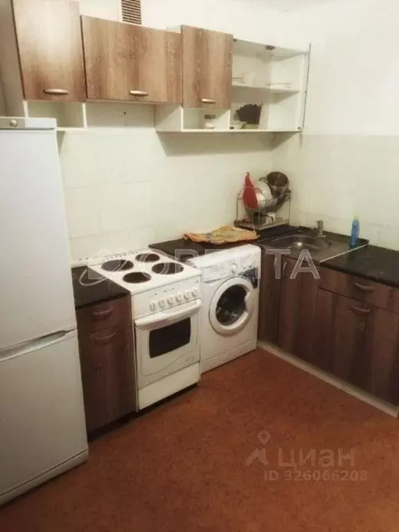 1-к кв. Тюменская область, Тюмень Олимпийская ул., 21 (32.8 м) - Фото 2