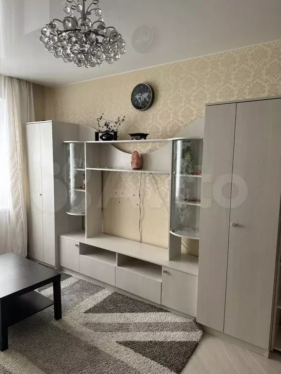 4-к. квартира, 44 м, 4/25 эт. - Фото 0