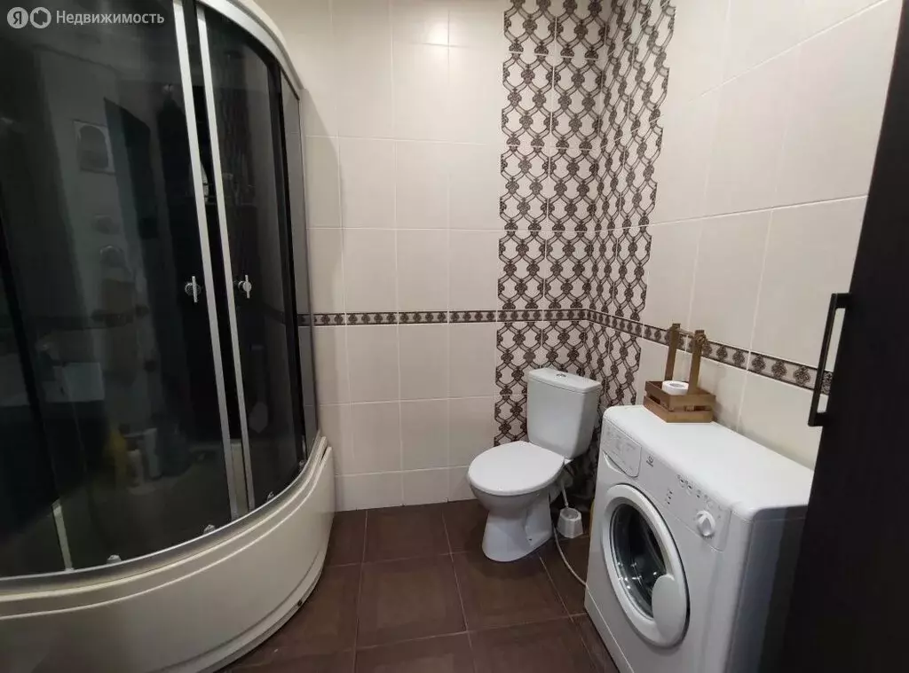 Дом в Каменск-Шахтинский, Коммунистический переулок (105 м) - Фото 0