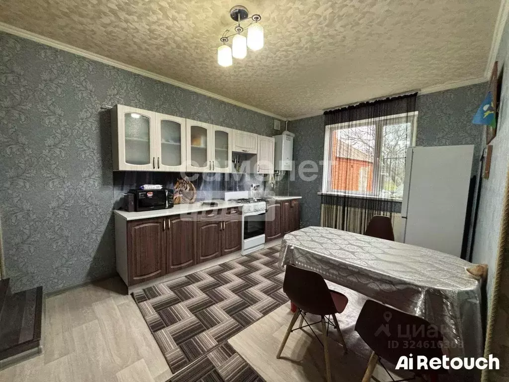 Дом в Краснодарский край, Тимашевский район, Медведовское с/пос, ... - Фото 1