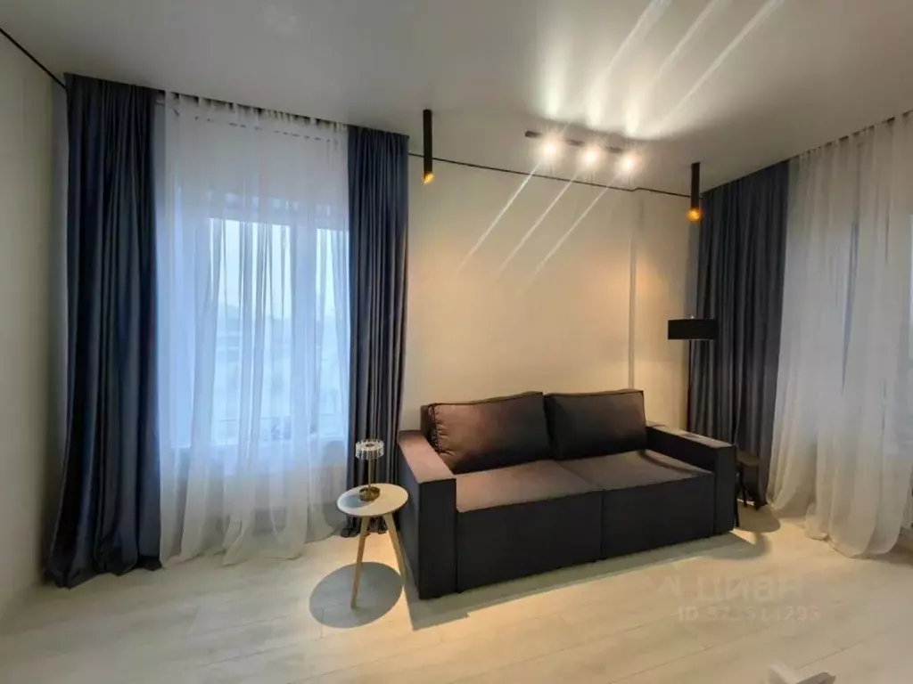 2-к кв. Челябинская область, Челябинск ул. 250-летия Челябинска, 27 ... - Фото 1