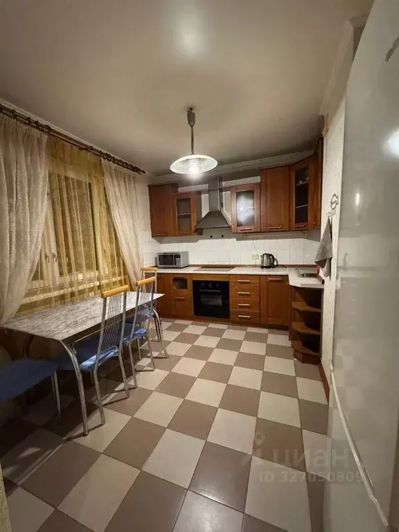 3-к кв. Москва ул. Академика Волгина, 14К2 (80.0 м) - Фото 2