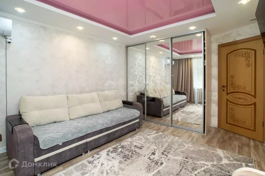 Продаётся 3-к квартира, 60 м - Фото 0