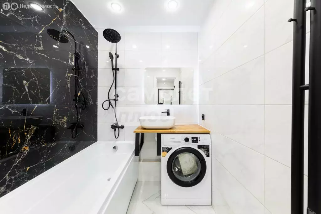 2-комнатная квартира: Мурино, улица Шувалова, 32 (55 м) - Фото 1