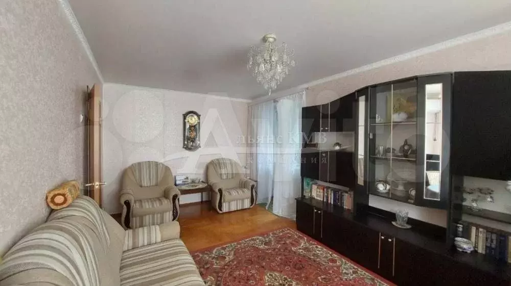 3-к. квартира, 65 м, 4/5 эт. - Фото 1