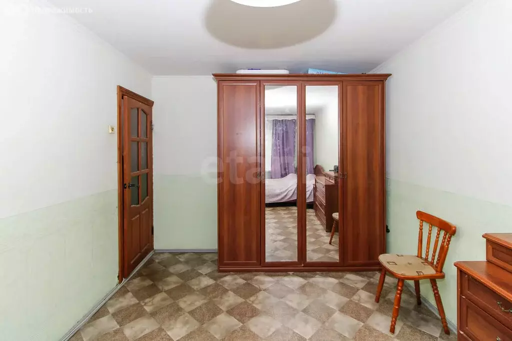 3-комнатная квартира: микрорайон Метелёва, Метелёвская улица, 4 (50 м) - Фото 1