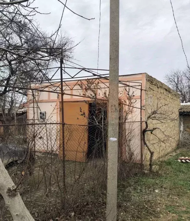 Дом в Крым, Сакский район, Новофедоровка пгт ул. Объездная (70 м) - Фото 0