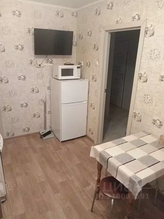 2-к кв. Ярославская область, Ростов Октябрьская ул., 72 (60.0 м) - Фото 1