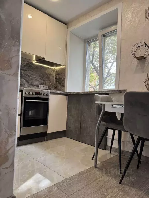 2-к кв. Иркутская область, Иркутск Байкальская ул., 104 (45.0 м) - Фото 1