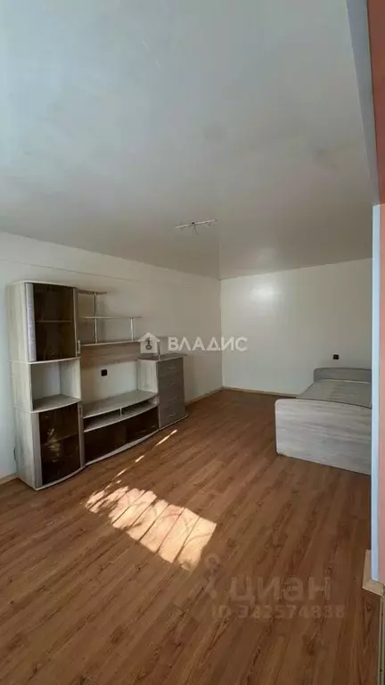 1-к кв. Бурятия, Улан-Удэ ул. Юного Коммунара, 4 (33.8 м) - Фото 1