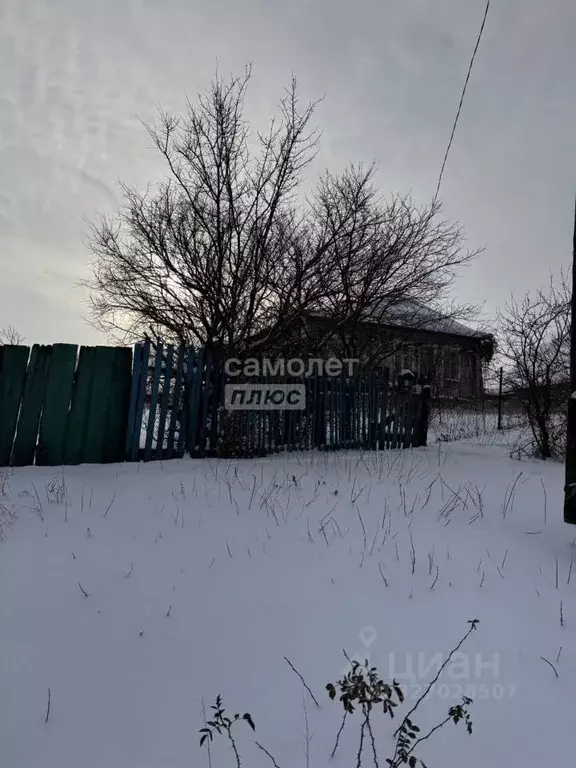 Дом в Курская область, Медвенский район, Чермошнянский сельсовет, с. ... - Фото 2