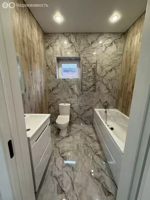 Дом в Мясниковский район, хутор Красный Крым (100 м) - Фото 0