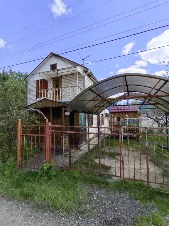 Дом в Волгоградская область, Среднеахтубинский район, Фрунзенское ... - Фото 1