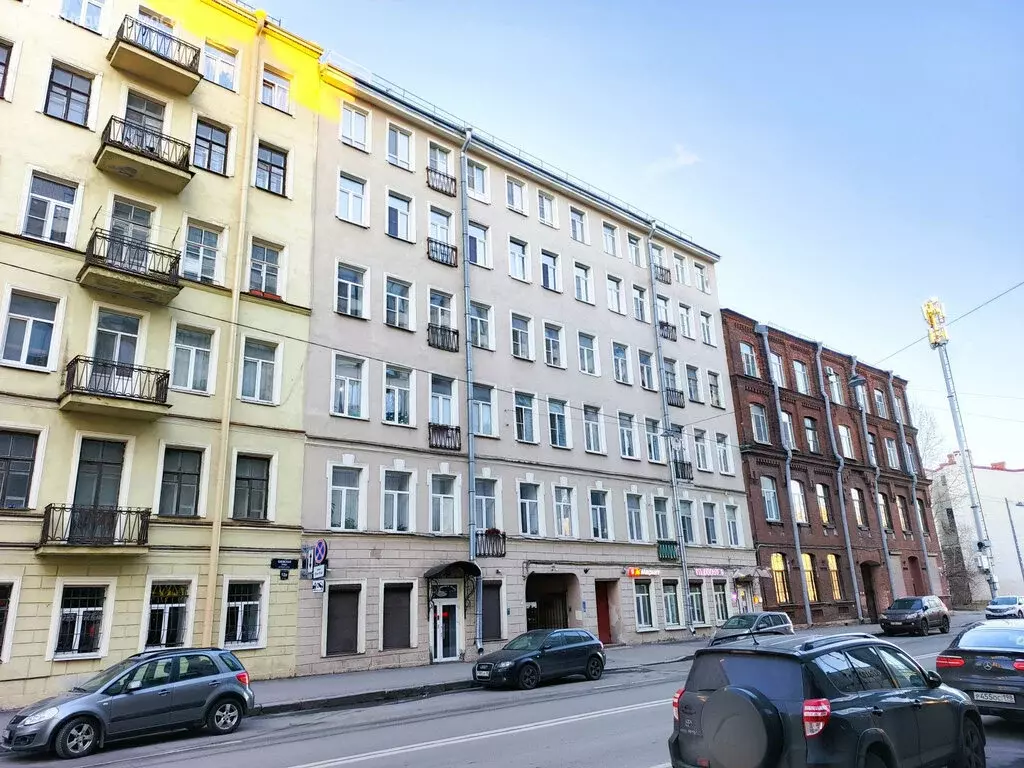 3-комнатная квартира: Санкт-Петербург, Киевская улица, 14 (74.5 м) - Фото 1