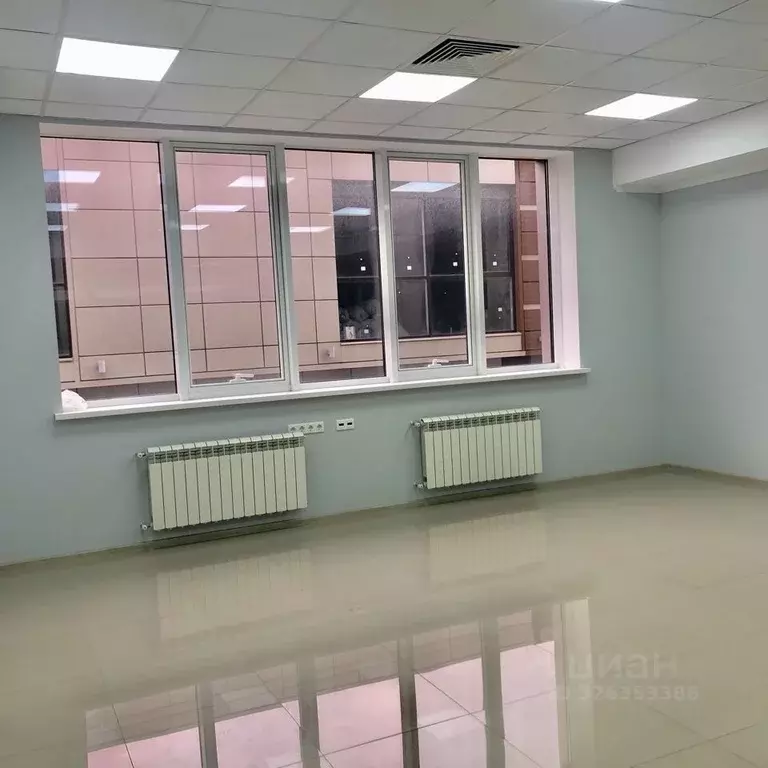 Офис в Краснодарский край, Новороссийск ул. Мира, 1М (56 м) - Фото 1