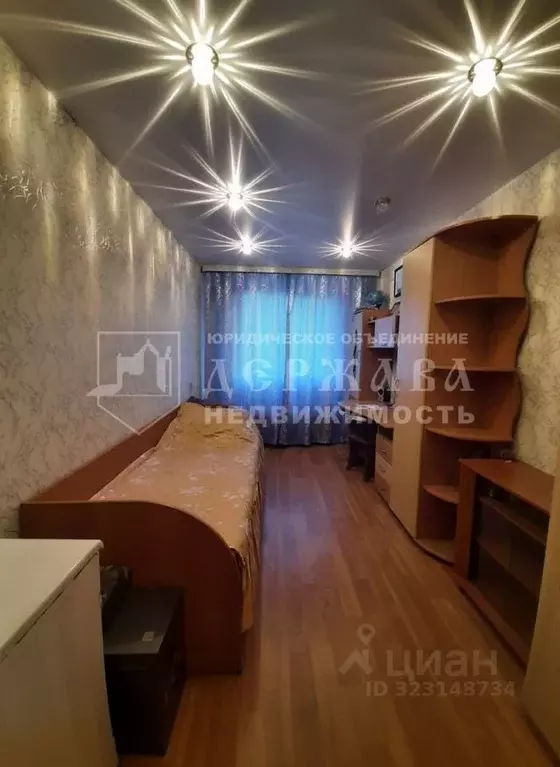 4-к кв. Кемеровская область, Ленинск-Кузнецкий просп. Кирова, 88А ... - Фото 1