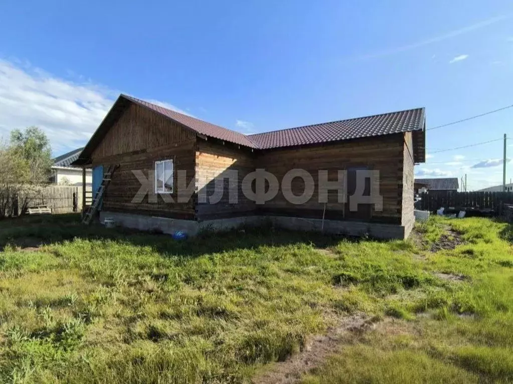 Дом в Хакасия, Усть-Абаканский район, д. Чапаево ул. Мира (150 м) - Фото 2