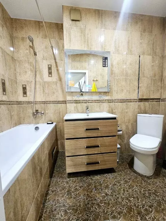 3-к кв. Московская область, Одинцово ул. Сколковская, 3А (73.0 м) - Фото 1