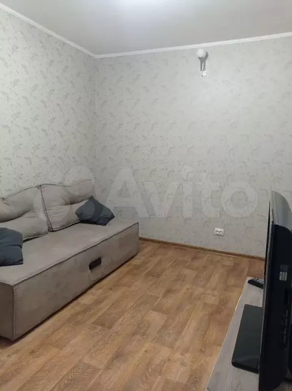 1-к. квартира, 27 м, 8/10 эт. - Фото 1