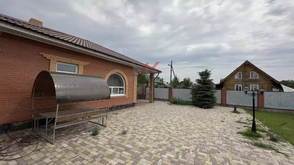 Дом в Красноярский край, Минусинск ул. Метелкина, 7 (196 м) - Фото 2