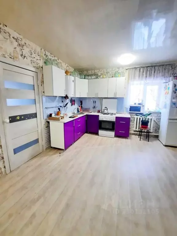 Дом в Татарстан, Лаишевский район, с. Рождествено ул. Калинина (220 м) - Фото 1