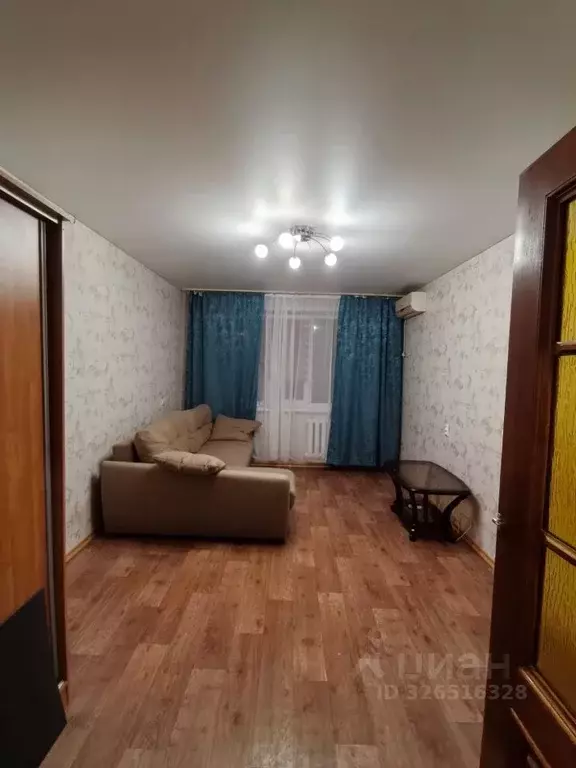 2-к кв. Татарстан, Казань ул. Маршала Чуйкова, 49 (50.0 м) - Фото 1