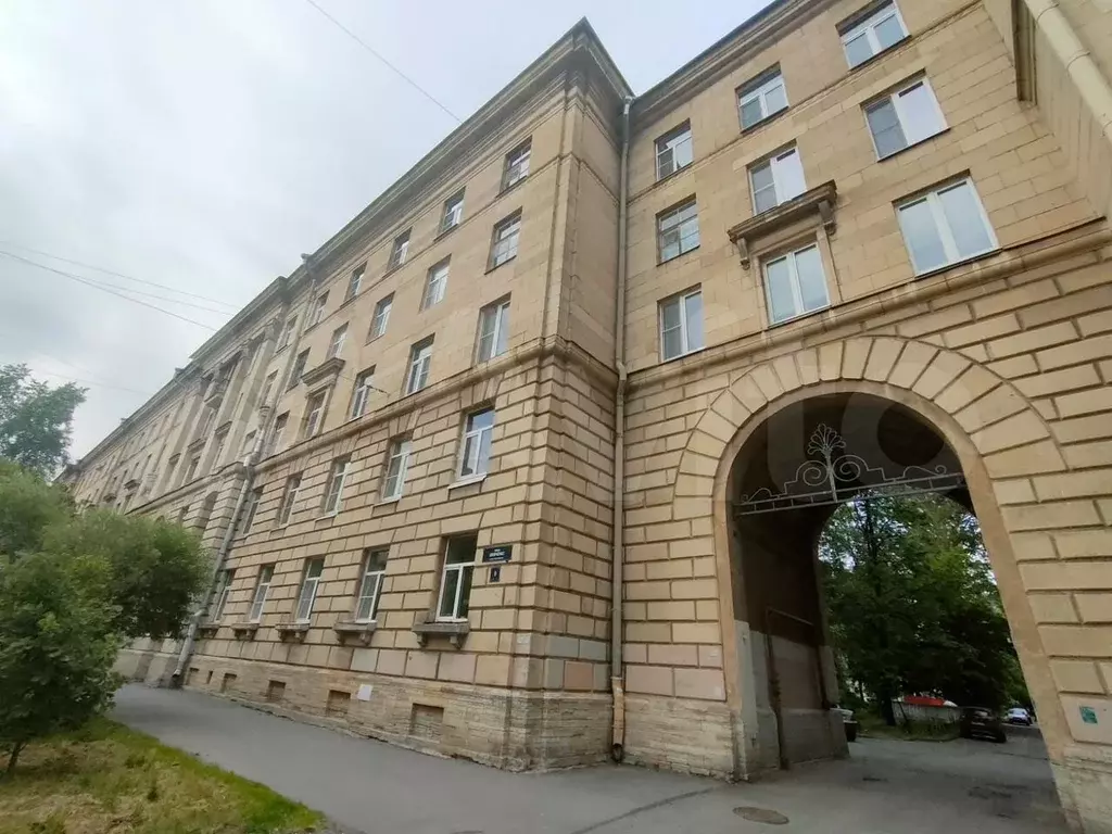 Комната 33,1 м в 3-к., 1/5 эт. - Фото 0