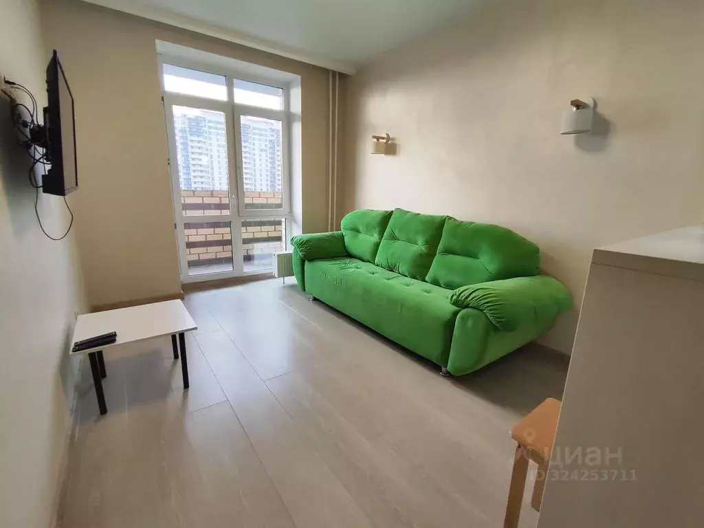 1-к кв. Тюменская область, Тюмень ул. Тимофея Чаркова, 79 (34.5 м) - Фото 2