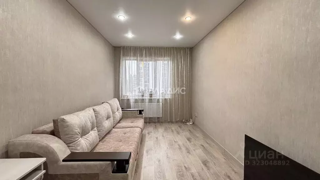 1-к кв. Белгородская область, Старый Оскол Макаренко мкр, 41А (33.6 м) - Фото 2