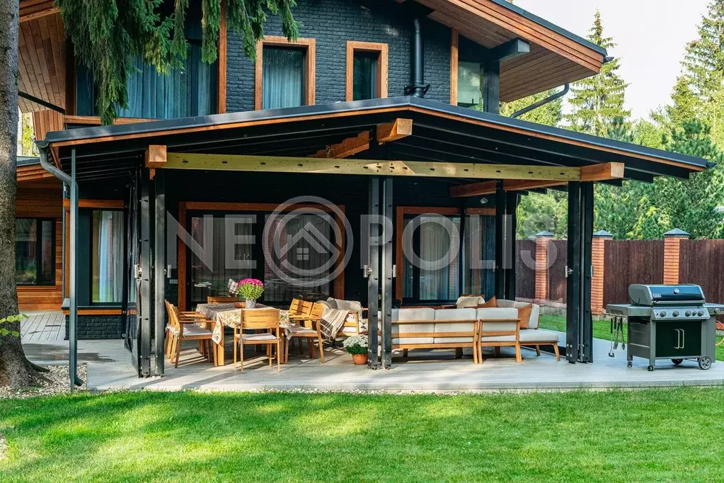 Коттедж в Москва д. Уварово, ул. Ирбис (346 м) - Фото 2