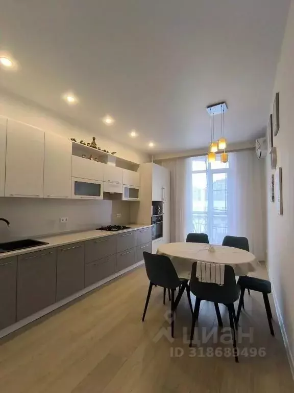 2-к кв. Краснодарский край, Геленджик Крымская ул., 22к1 (76.0 м) - Фото 0