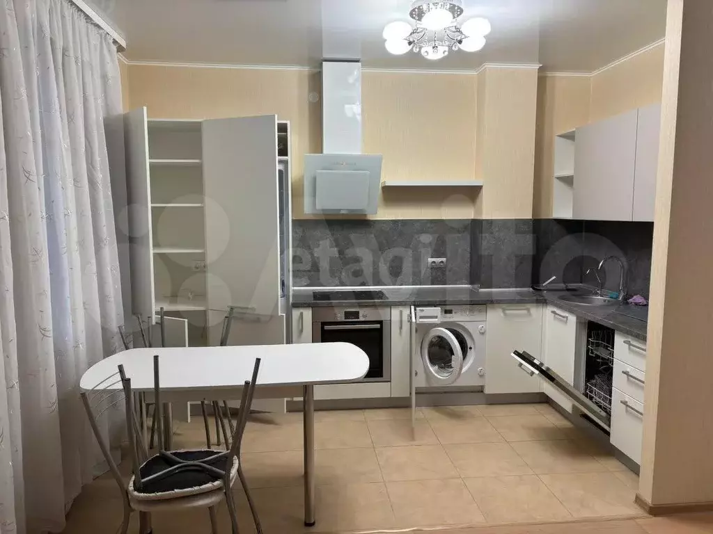 1-к. квартира, 54 м, 2/9 эт. - Фото 0