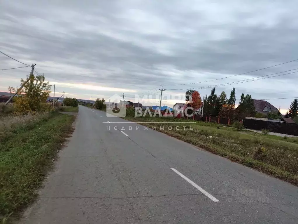 Участок в Омская область, Омский район муниципальный округ, д. ... - Фото 2