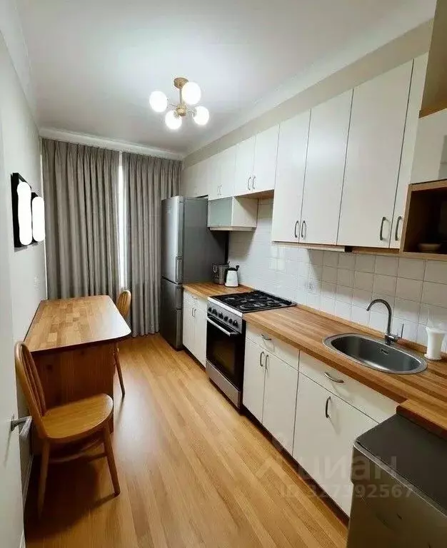 2-к кв. Севастополь просп. Октябрьской Революции, 23к2 (49.6 м) - Фото 1