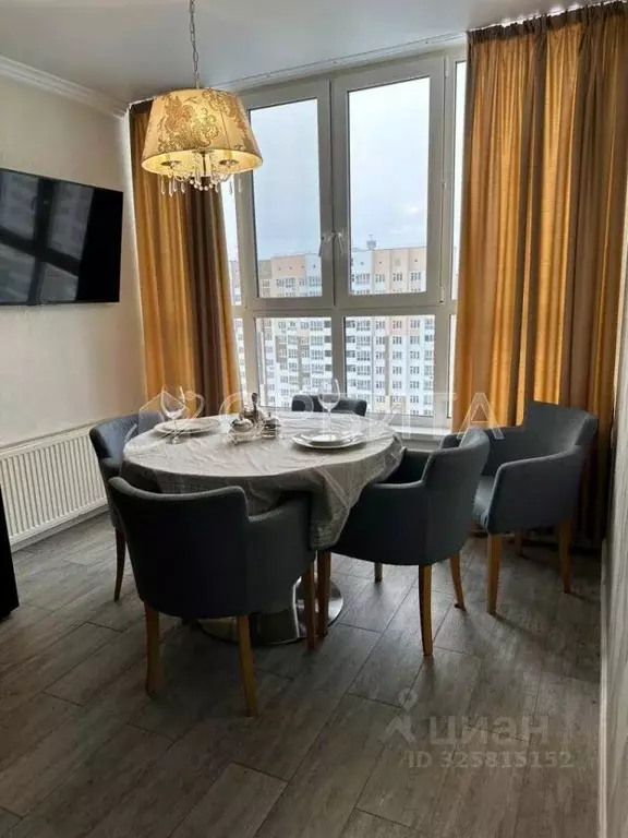 1-к кв. Тюменская область, Тюмень ул. Александра Протозанова, 10 (39.5 ... - Фото 1