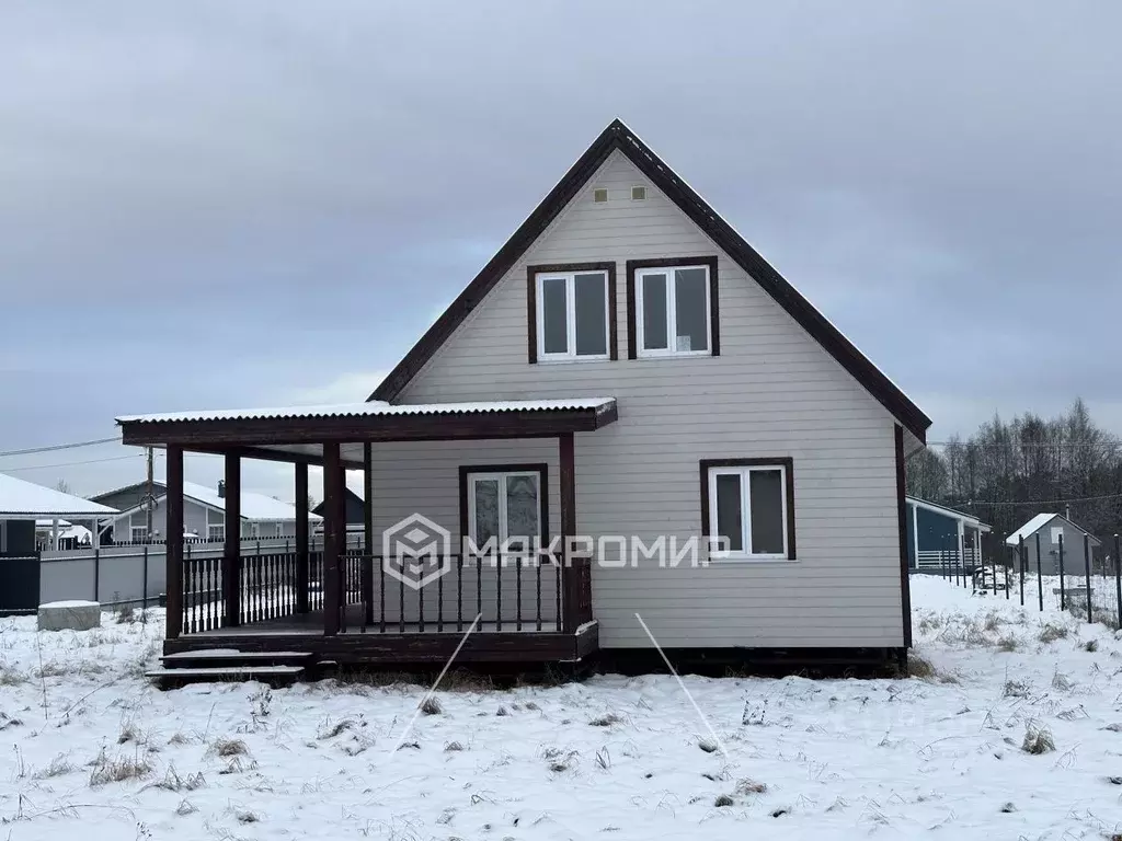 Дом в Ленинградская область, Выборгский район, Рощинское городское ... - Фото 1