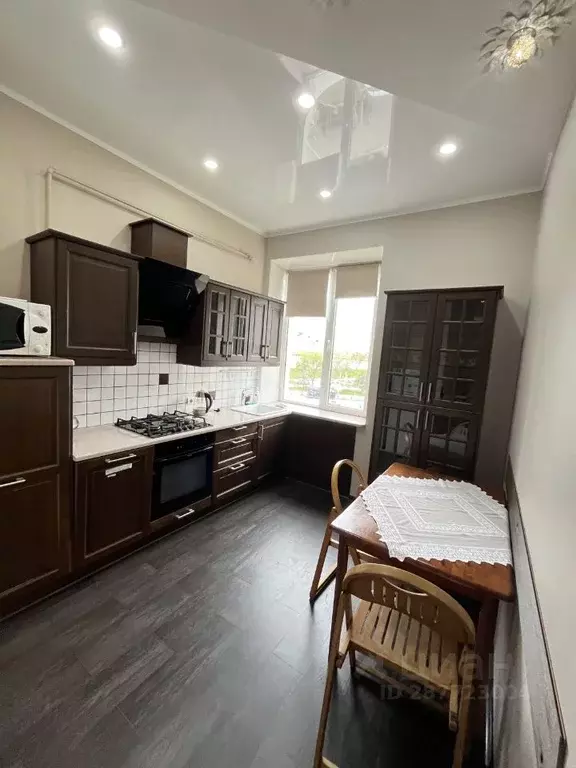 2-к кв. Астраханская область, Астрахань ул. Тургенева, 8 (60.0 м) - Фото 1