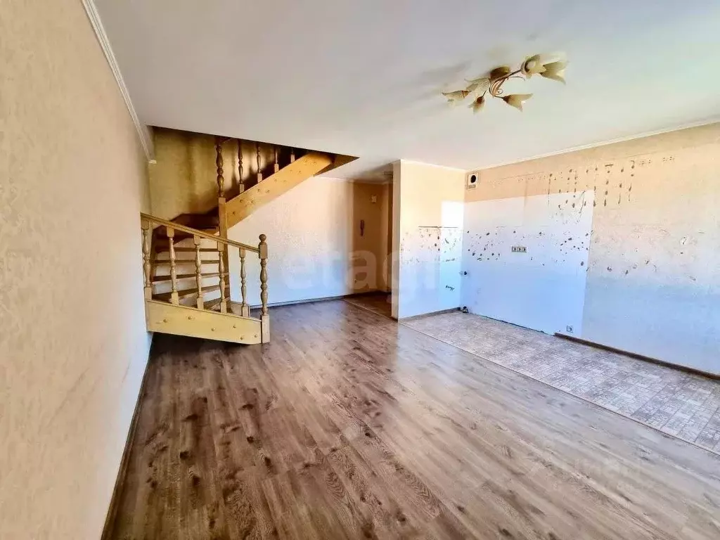 3-к кв. Краснодарский край, Анапа Астраханская ул., 77 (108.9 м) - Фото 1