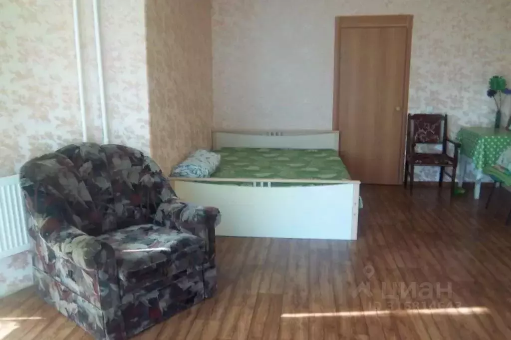 3-к кв. Санкт-Петербург ул. Орджоникидзе, 59к2 (80.0 м) - Фото 1