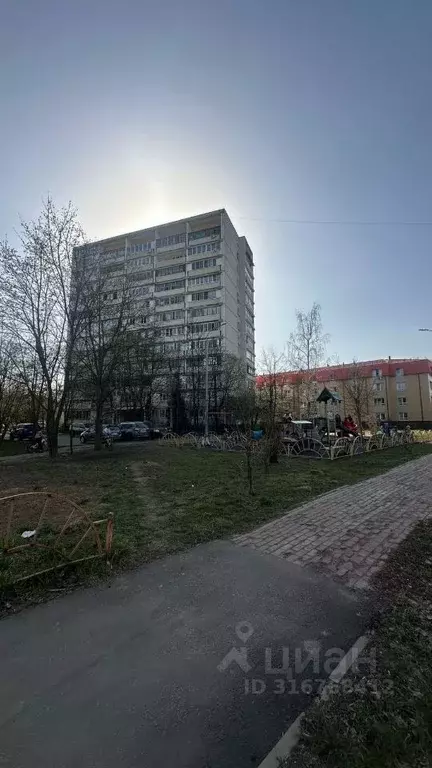2-к кв. Московская область, Королев Полевая ул., 84 (49.4 м) - Фото 0