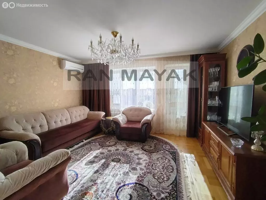 3-комнатная квартира: Майкоп, Пионерская улица, 417 (76 м) - Фото 1